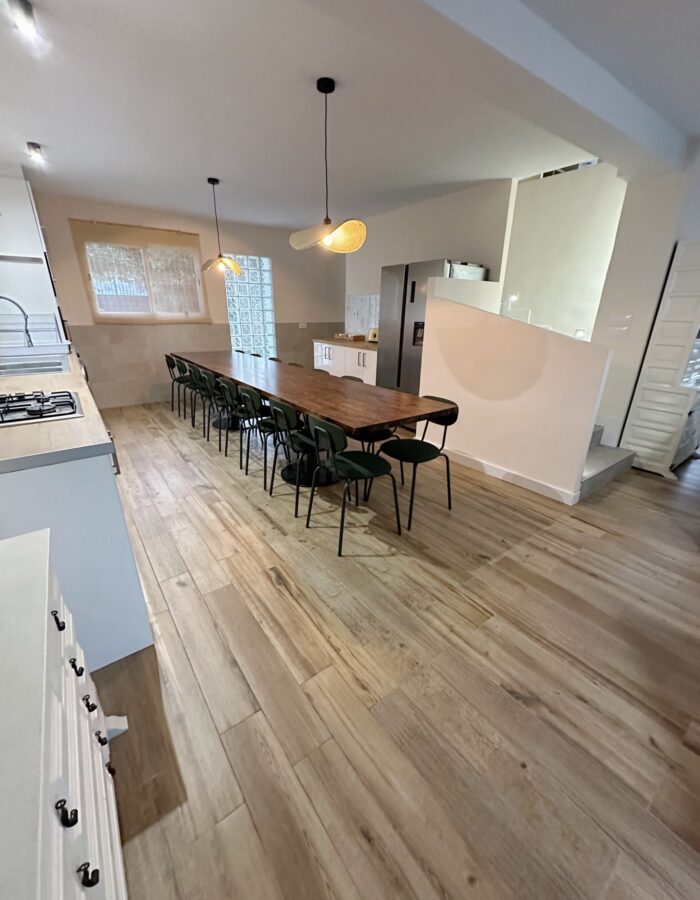 5270F557-CBEE-4368-BCF6-8D80E2C7CAF1